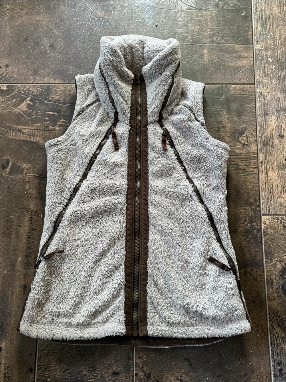 Kuhl Flight Vest Women’s Small Gray Fuzzy Fleece Hooded Full Zip Outdoor